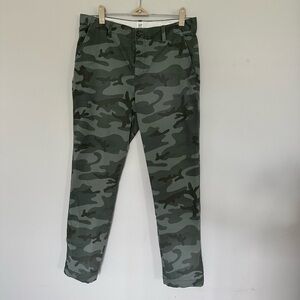 Gap size 8 camo pants